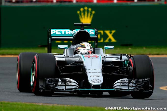 Mercedes 'can lap entire field