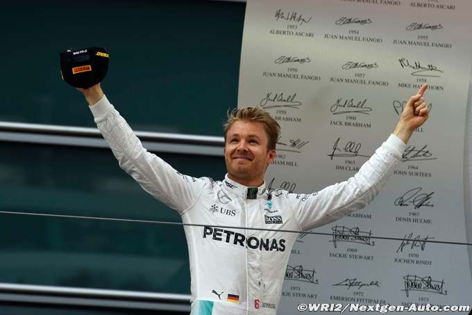 Rosberg 'not thinking about new (…)
