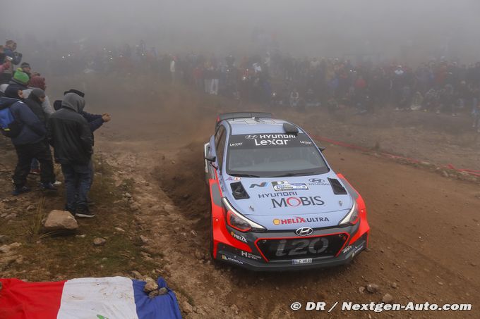 Hyundai pushes for podium in Portugal