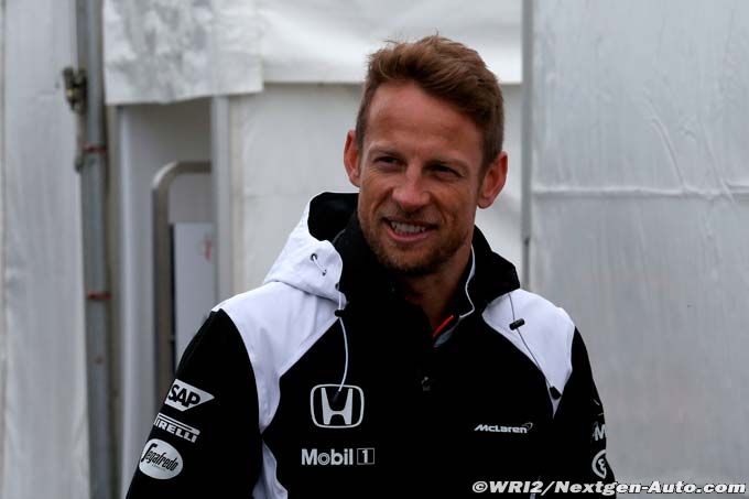 Button 'interested' in TV (…)