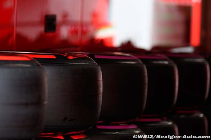 Pirelli hints pressures could come (…)