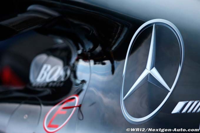 Mercedes clash 'a racing incident