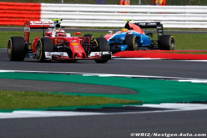 Italian press sees Ferrari in 'cris