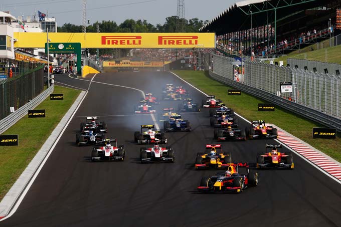 Hungaroring, Race 1: Gasly storms to (…)