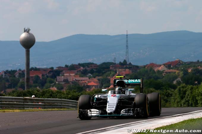 Rosberg, blanchi par la FIA, conserve sa