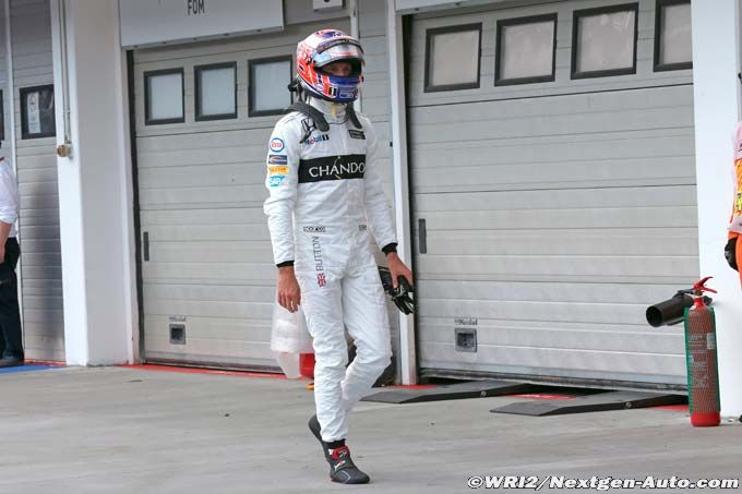 Button : McLaren doit davantage se (…)
