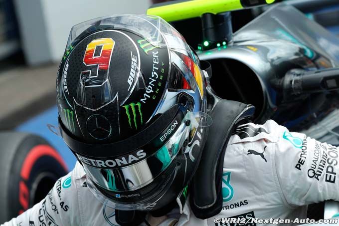 Rosberg 'lost the title' (...)