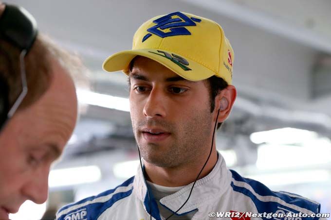 Felipe Nasr en discussions avec Haas F1