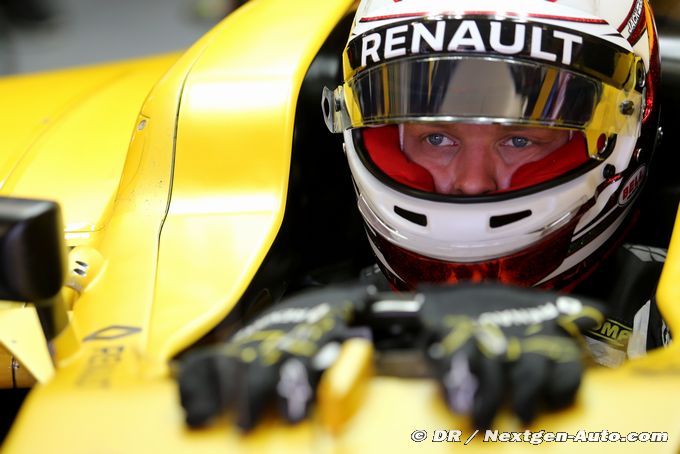 Magnussen frustré du report de la (…)