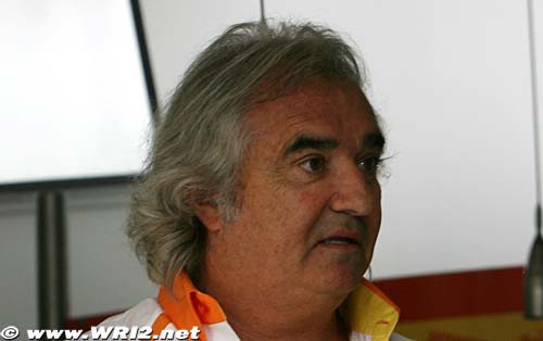 Mosley voit Briatore revenir en F1