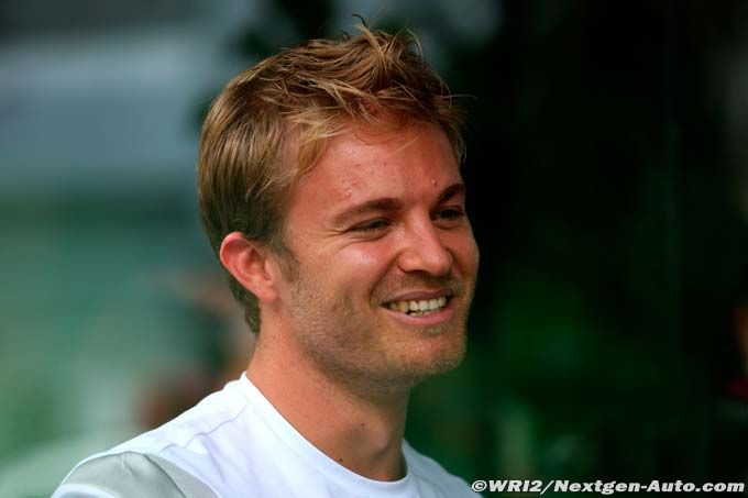 Rosberg peut se contenter de finir (…)