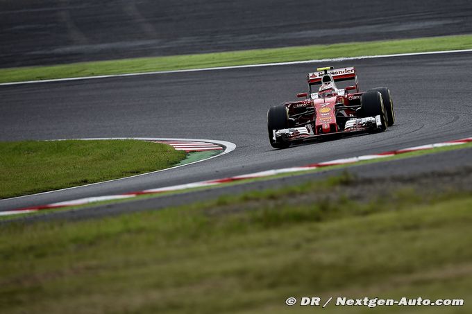 Raikkonen dans le trafic du début à (…)