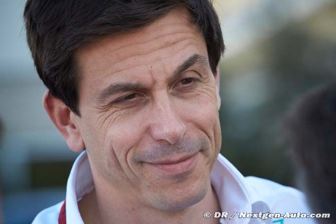 Wolff has no problem with Ecclestone,
