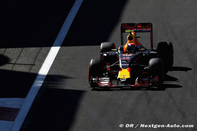 Verstappen se permet de faire ce (…)