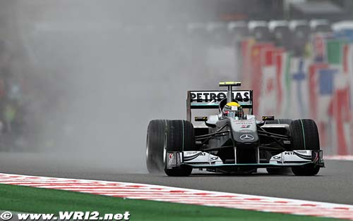 Mercedes GP a tout misé sur la pluie