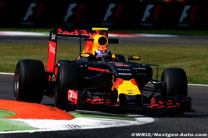 Lauda : Verstappen doit faire attention