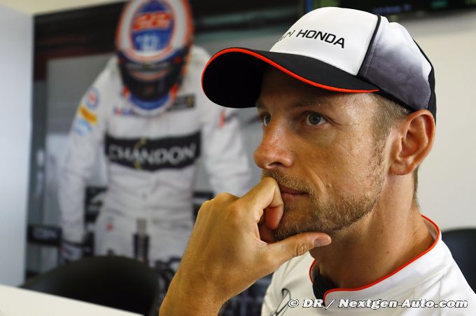 Button sauverait plutôt sa Ferrari (…)