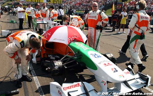 Force India to keep Mercedes engines (…)