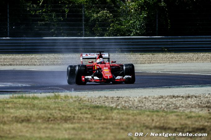 Vettel se crashe à Fiorano lors des (…)