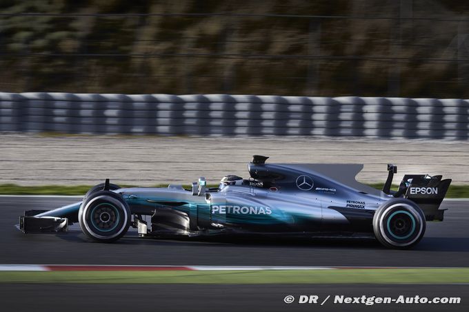 1'19'705 : Bottas établit un