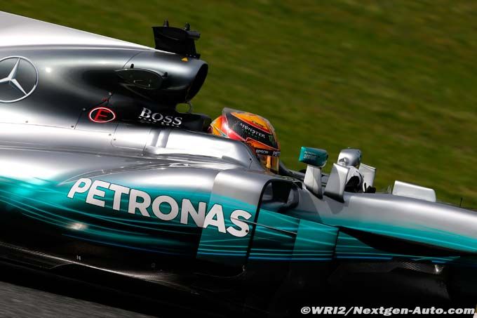 Horner : Mercedes et Lewis sont les (…)