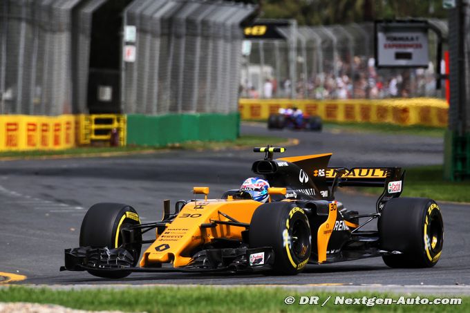 Palmer se plaint de sa Renault mal (…)