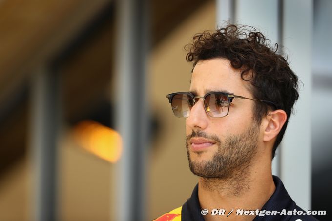 Ricciardo glisse un petit tacle à... (…)