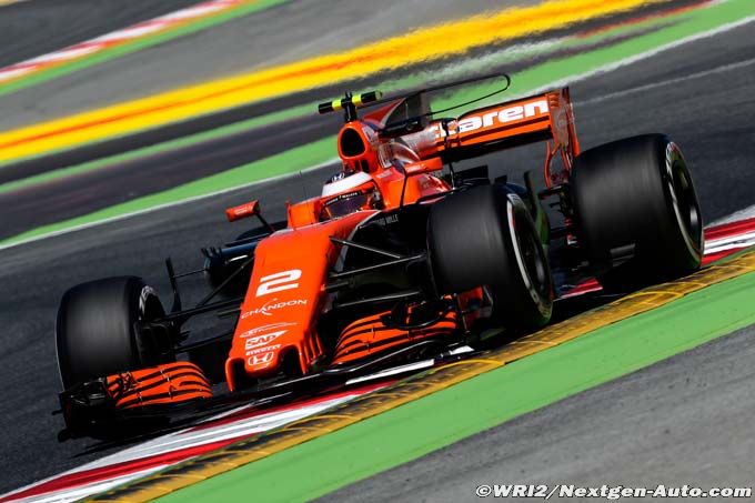 Vandoorne reçoit une pénalité pour (…)