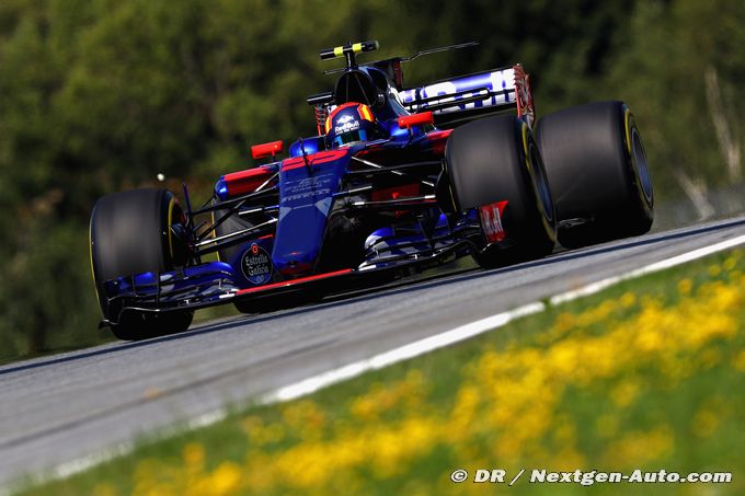 Sainz hits back after Red Bull rebuke