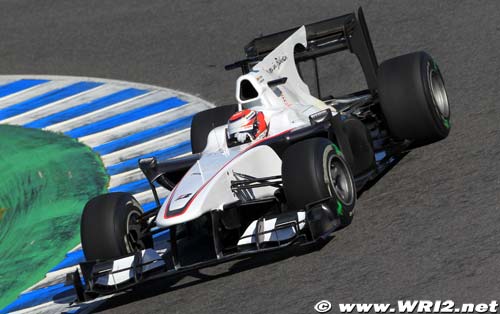 Kobayashi shines with Sauber