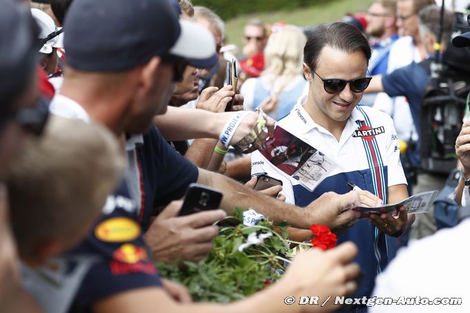 Massa wants to stay at Williams