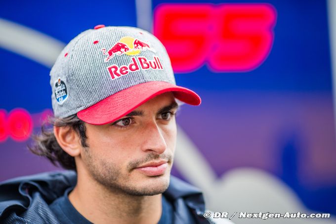 Sainz Jr. moves to Renault from US GP