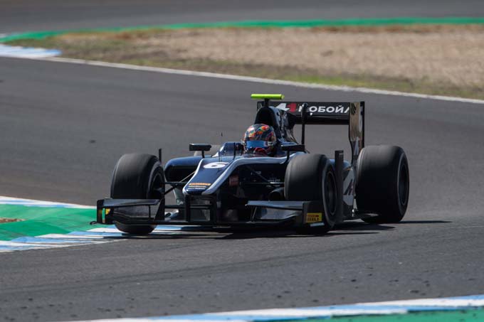 Jerez, Race 2: Markelov flies to (…)