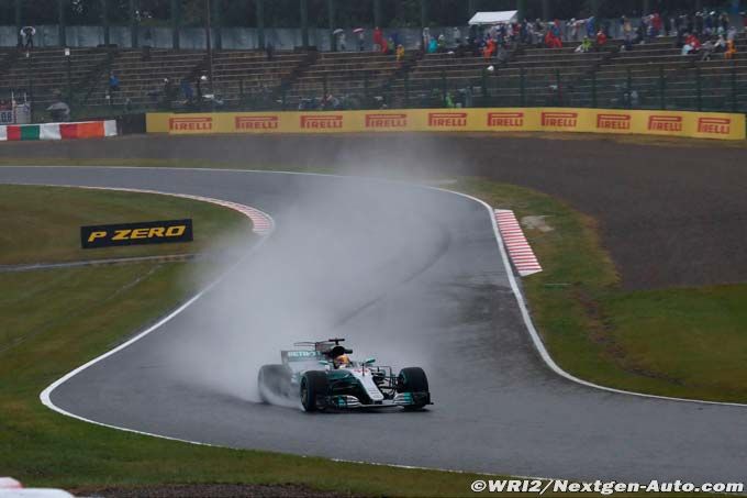 Mercedes not worried about Hamilton