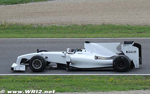 Grosjean to test for Pirelli at Monza