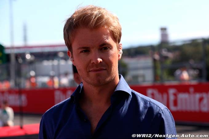 Rosberg félicite Hamilton pour son (…)