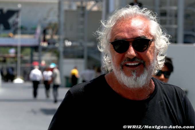 Briatore backs Liberty's budget cap