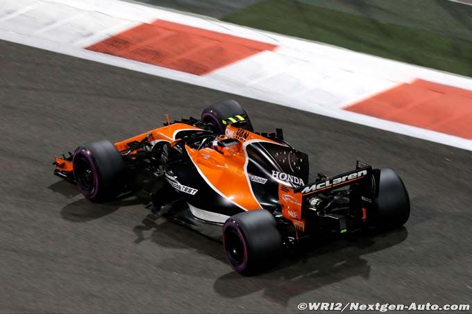 McLaren 'veto' means shark (…)