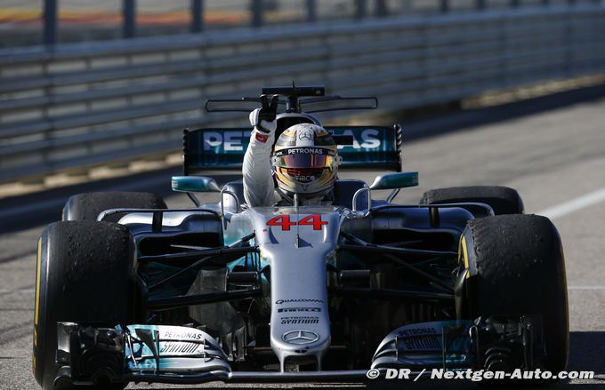 Hamilton admet avoir de la pression pour