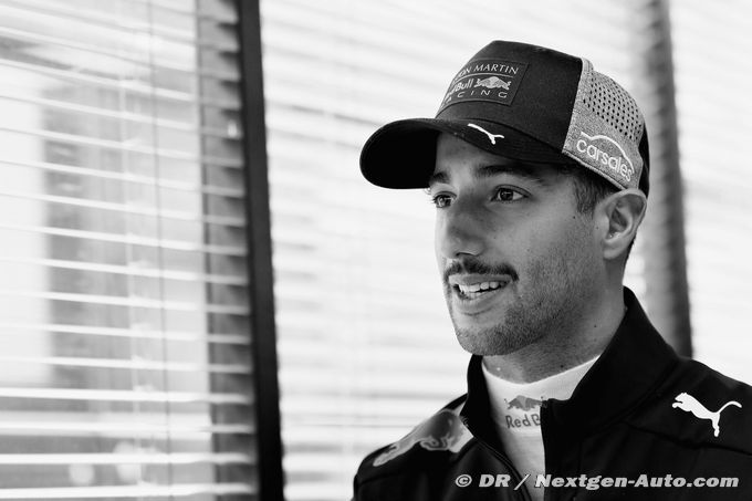 Ricciardo revient sur les essais (…)