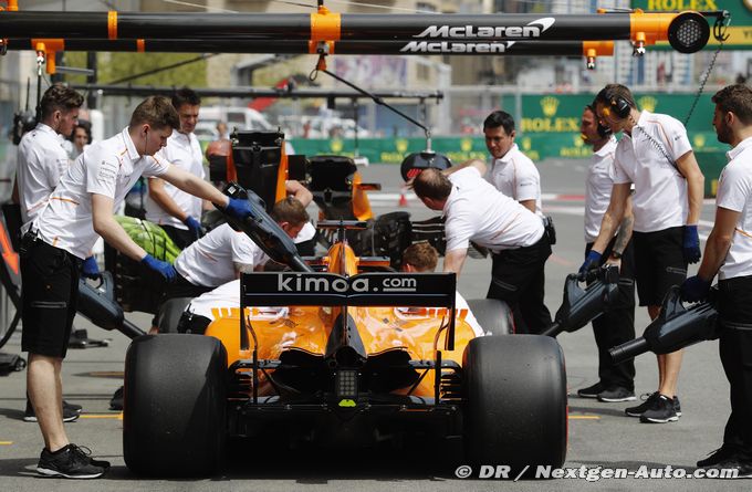 Alonso may leave McLaren - Briatore