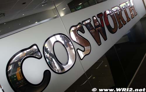 Cosworth and Lotus Racing sign (...)