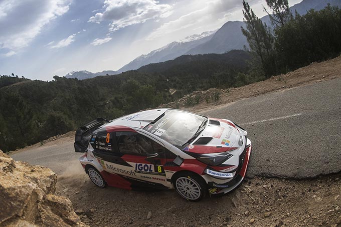 Toyota Yaris WRC returns to asphalt