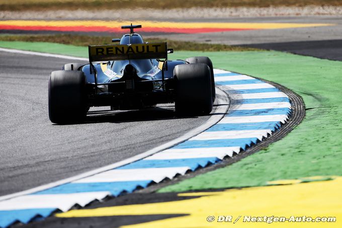 Renault apporte un nouveau fond plat (…)