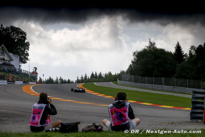 Hamilton en pole à Spa, les Racing (…)
