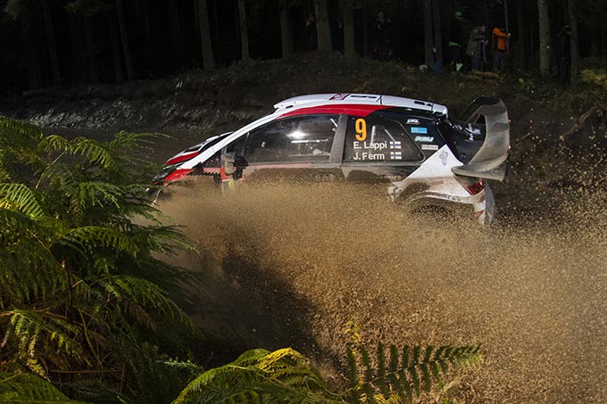 Wales Rally GB, ES1 : Lappi premier