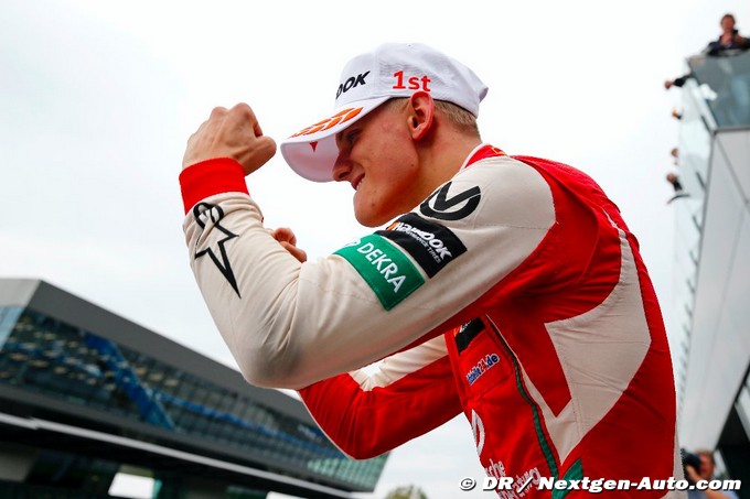 Mick Schumacher champion en Formule (…)