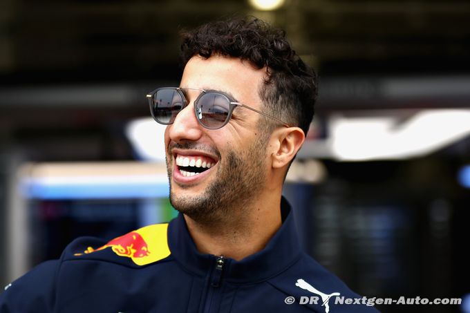 Ricciardo prend la défense de Vettel