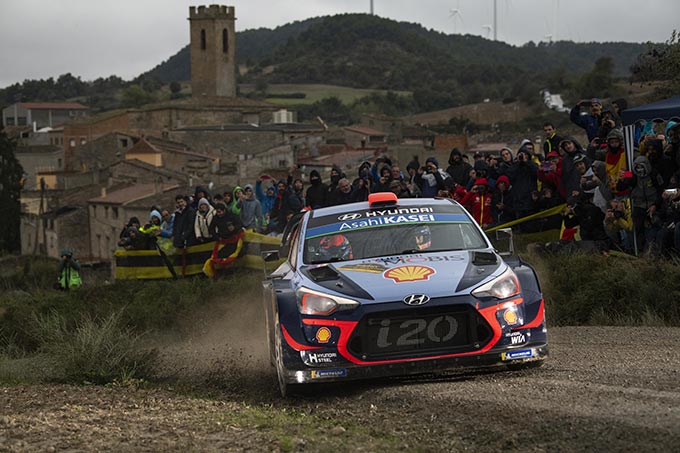 Espagne, ES8-9-10 : Sordo prend les (…)