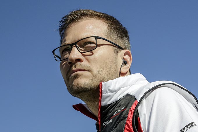 F1 teams eye Porsche boss Seidl